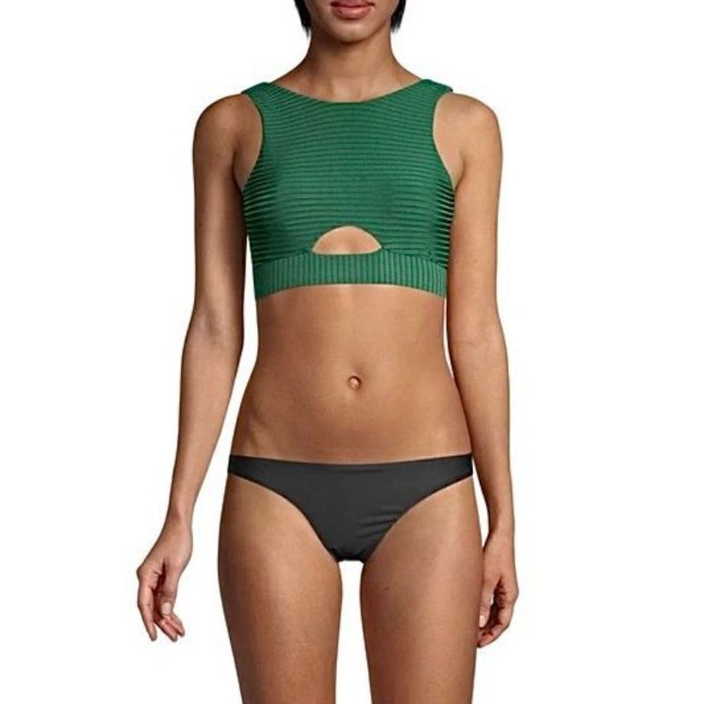 New. Emerald key hole crop top. Medium. Retails $92 - Picture 10 of 14